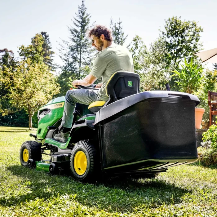 r2g093535_x167r_rear