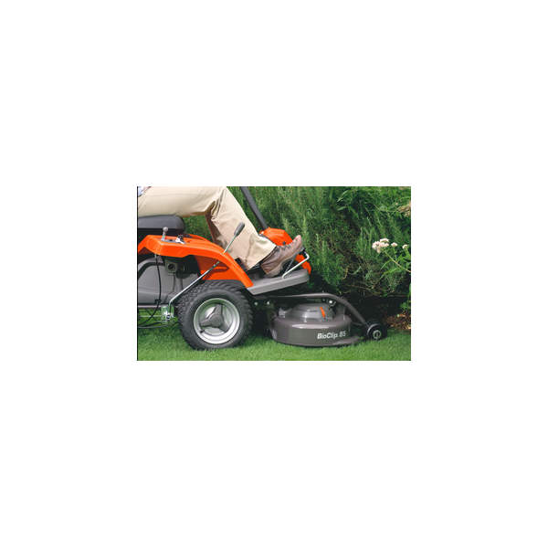 tondeuse-autoportee-frontale-r112c5-husqvarna (4) tondeuse-autoportee-frontale-r112c5-husqvarna (4)